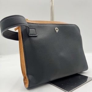 Bulgari Emirates tolitery bag